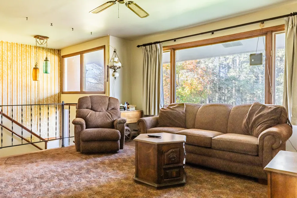9964 E M 48 Goetzville, MI 49736