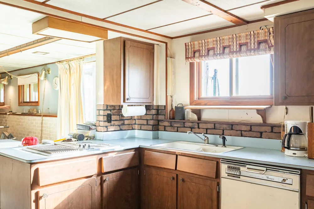 9964 E M 48 Goetzville, MI 49736