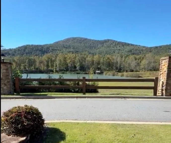 83 Leisure Mtn Trail Sautee Nacoochee, GA 30571
