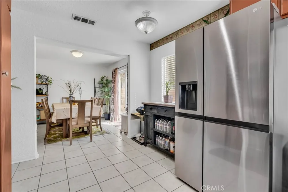 9155 Cedros Avenue #12 Panorama City, CA 91402