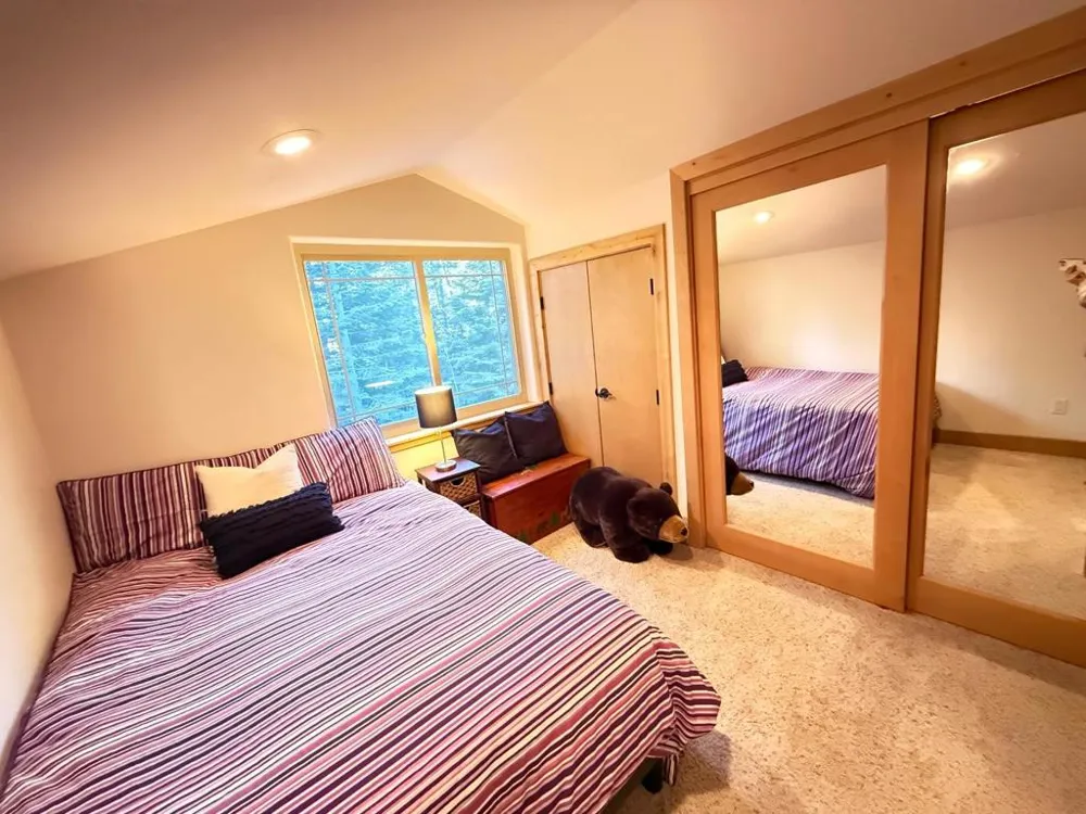 1528 Chippewa Street South Lake Tahoe, CA 96150