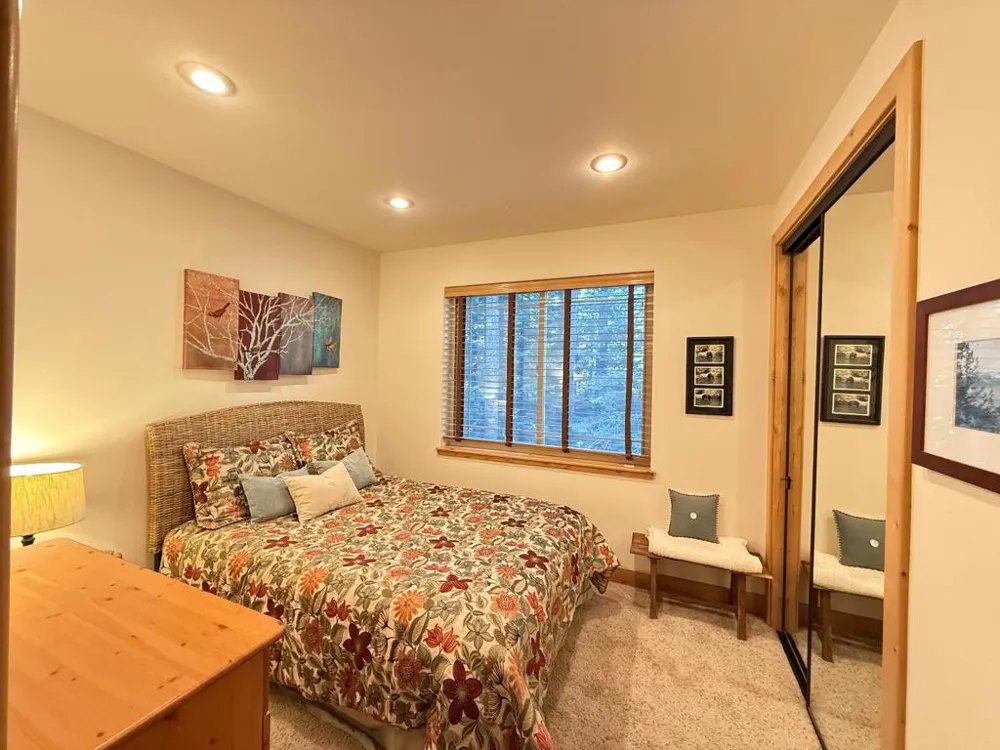 1528 Chippewa Street South Lake Tahoe, CA 96150