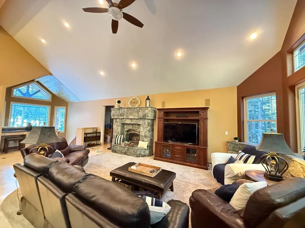 1528 Chippewa Street South Lake Tahoe, CA 96150
