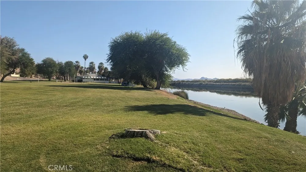 6509 Salulu Big River, CA 92242