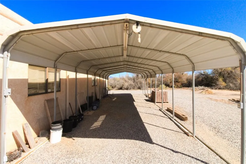 6509 Salulu Big River, CA 92242