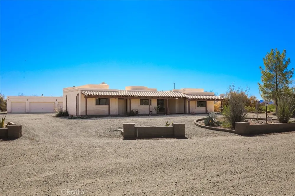 6509 Salulu Big River, CA 92242