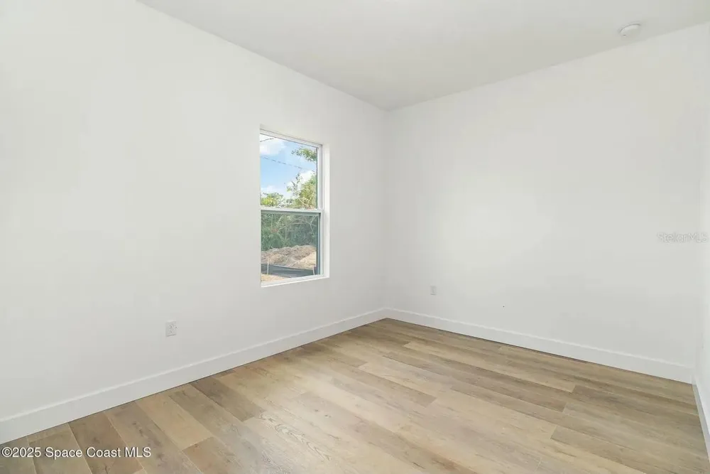 435 GOLDSMITH AVENUE NW Palm Bay, FL 32907