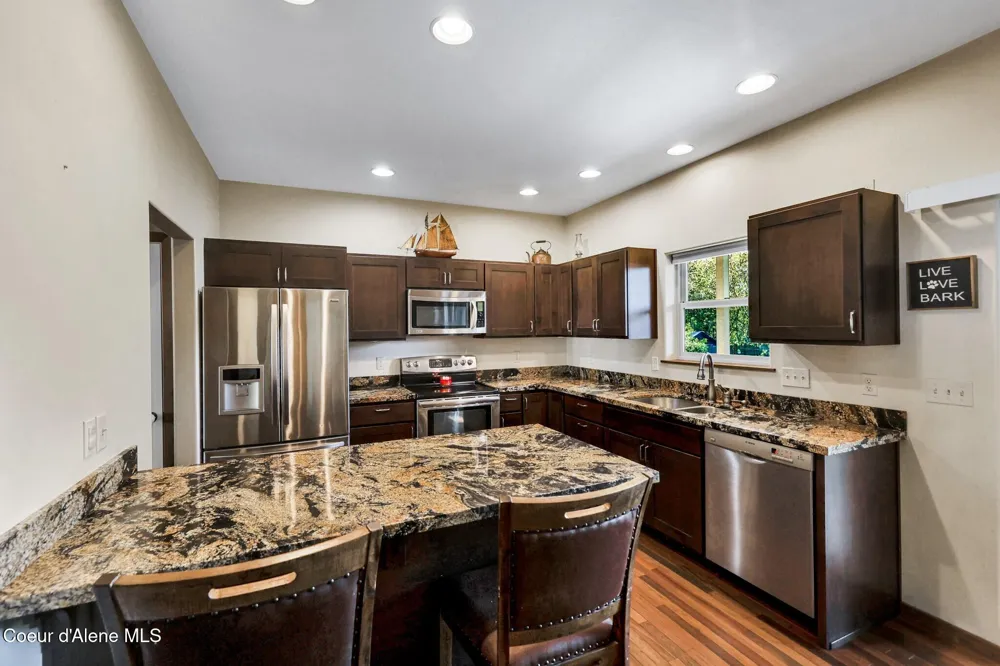 12 Troudt Court Priest River, ID 83856
