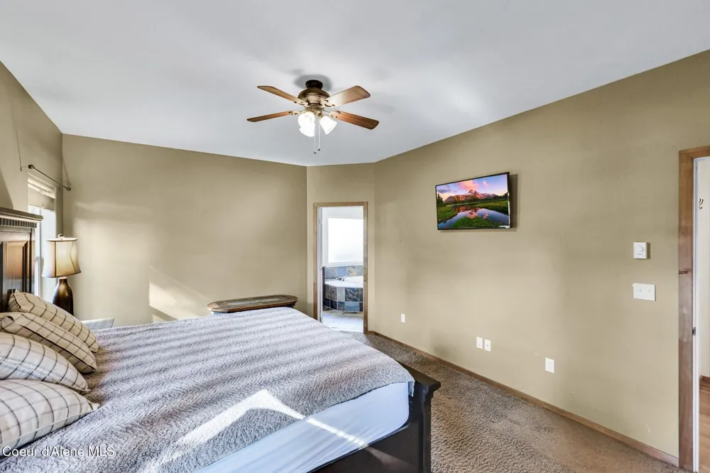 12 Troudt Court Priest River, ID 83856