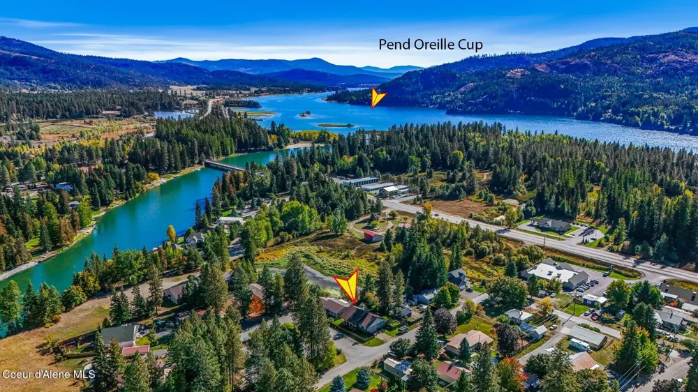 12 Troudt Court Priest River, ID 83856