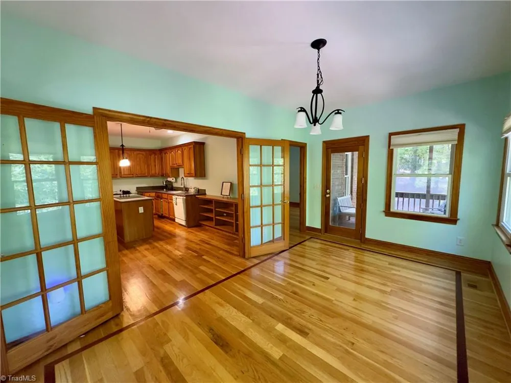 906 Rocky Cove Lane Denton, NC 27239