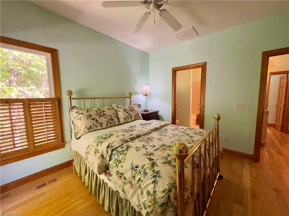 906 Rocky Cove Lane Denton, NC 27239