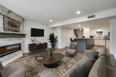 1257 Roaring Springs Road