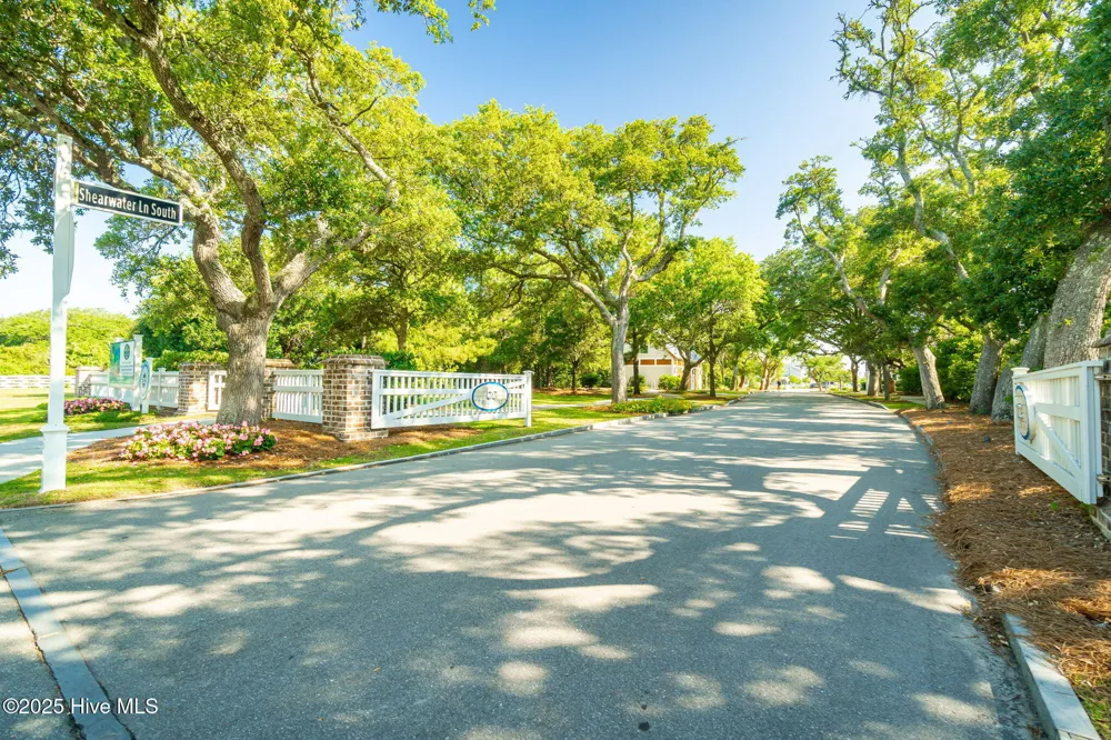 530 Sheldrake Court Beaufort, NC 28516