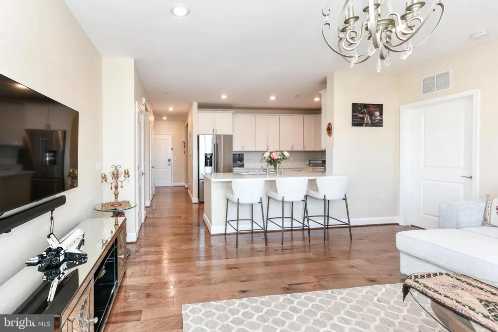 2960 VADEN DRIVE #2-406 Fairfax, VA 22031