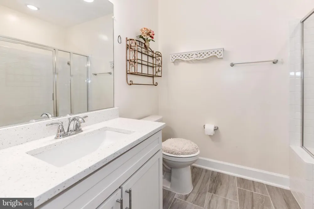 2960 VADEN DRIVE #2-406 Fairfax, VA 22031