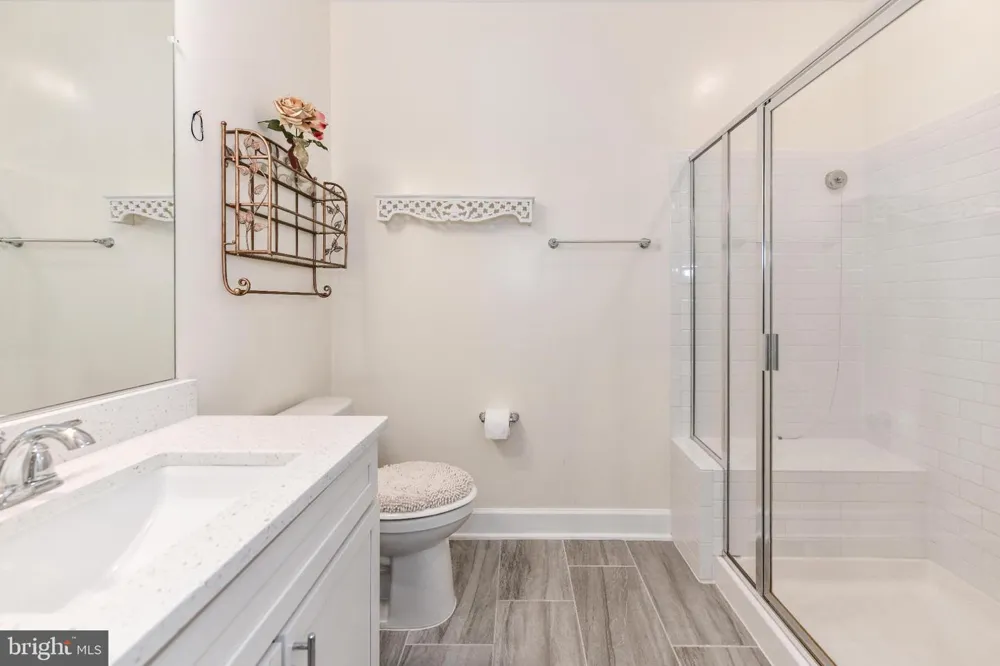 2960 VADEN DRIVE #2-406 Fairfax, VA 22031