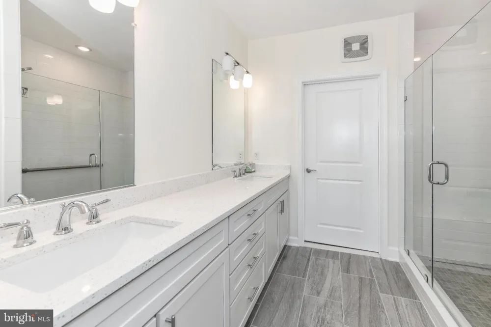 2960 VADEN DRIVE #2-406 Fairfax, VA 22031