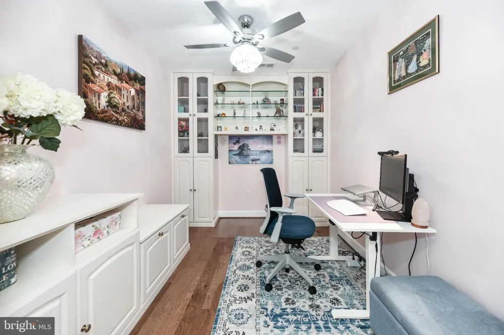 2960 VADEN DRIVE #2-406 Fairfax, VA 22031