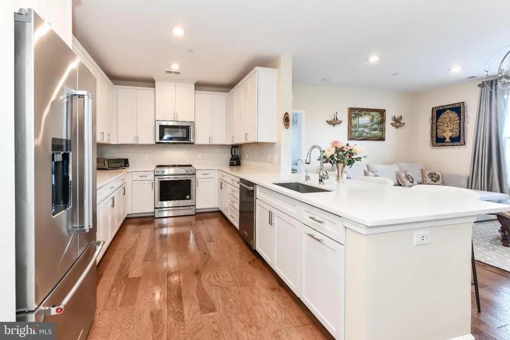 2960 VADEN DRIVE #2-406 Fairfax, VA 22031