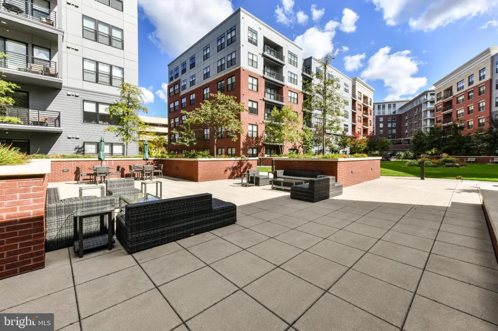2960 VADEN DRIVE #2-406 Fairfax, VA 22031