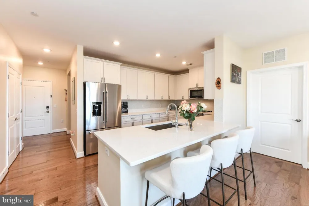 2960 VADEN DRIVE #2-406 Fairfax, VA 22031