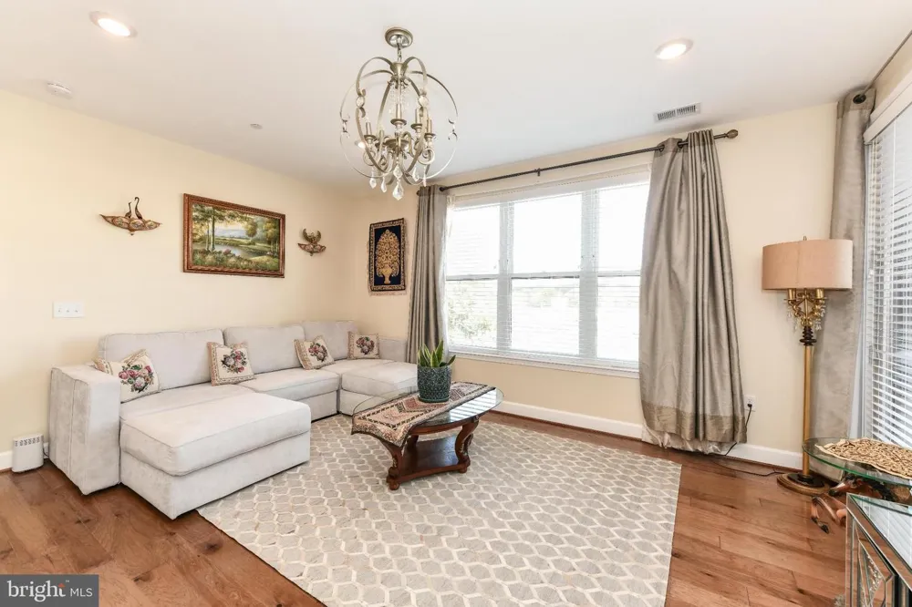 2960 VADEN DRIVE #2-406 Fairfax, VA 22031