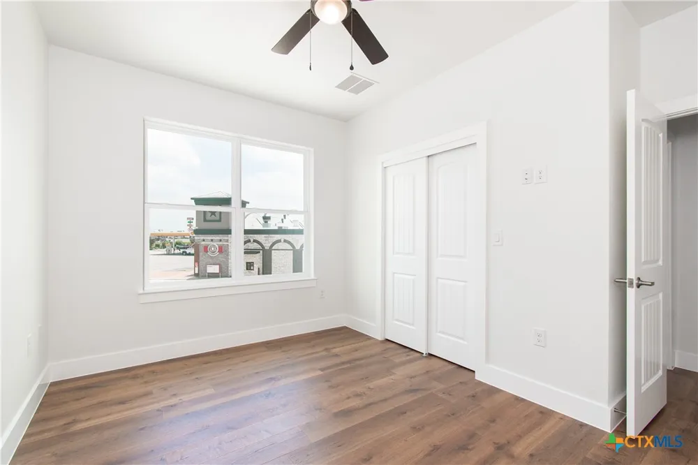 121 Calvin Smith Lane #A & B Jarrell, TX 76537