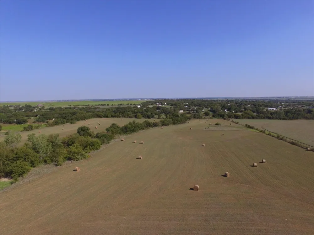 6156 Sky Road Joshua, TX 76058