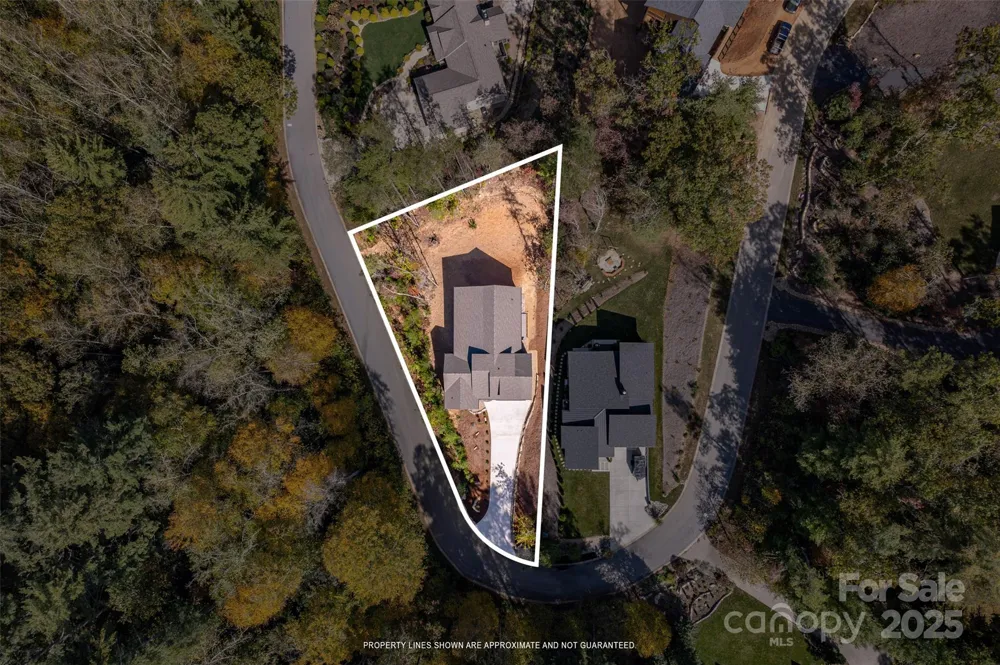 48 Crossings Circle Fairview, NC 28730
