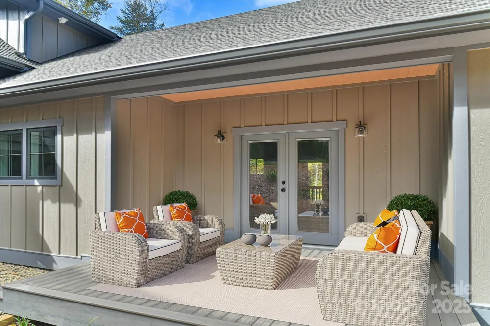 48 Crossings Circle Fairview, NC 28730