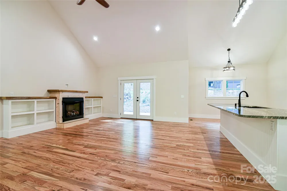 48 Crossings Circle Fairview, NC 28730