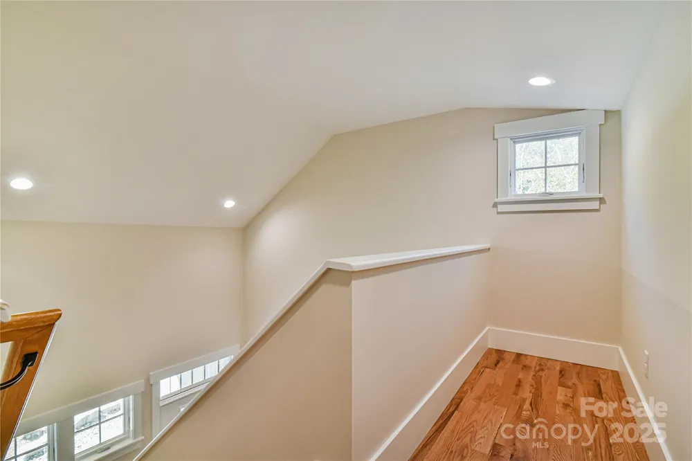 48 Crossings Circle Fairview, NC 28730