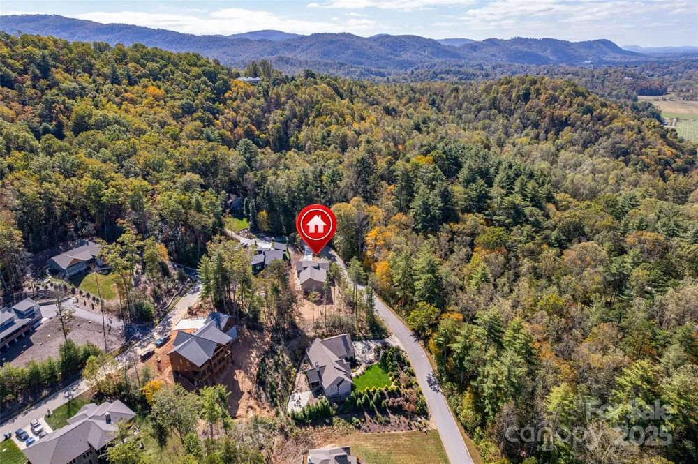 48 Crossings Circle Fairview, NC 28730