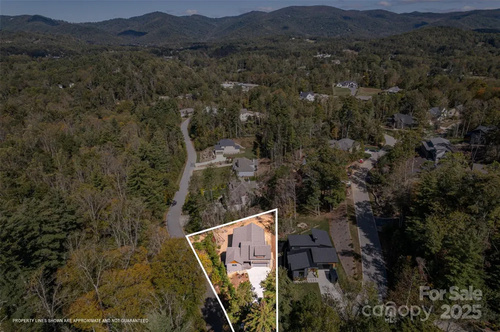 48 Crossings Circle Fairview, NC 28730