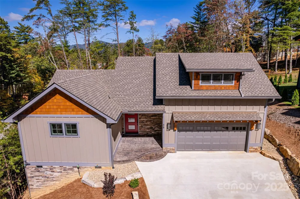 48 Crossings Circle Fairview, NC 28730