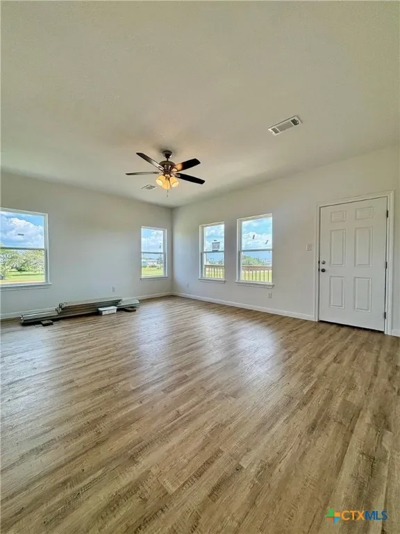 638 Swallow Palacios, TX 77465