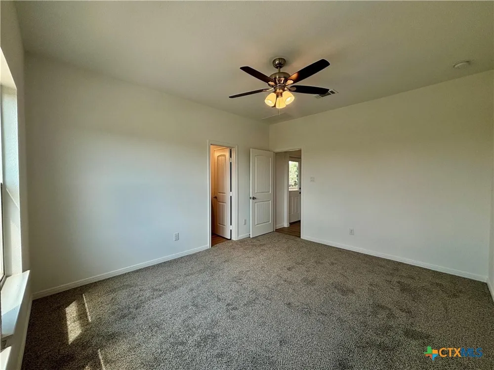 638 Swallow Palacios, TX 77465