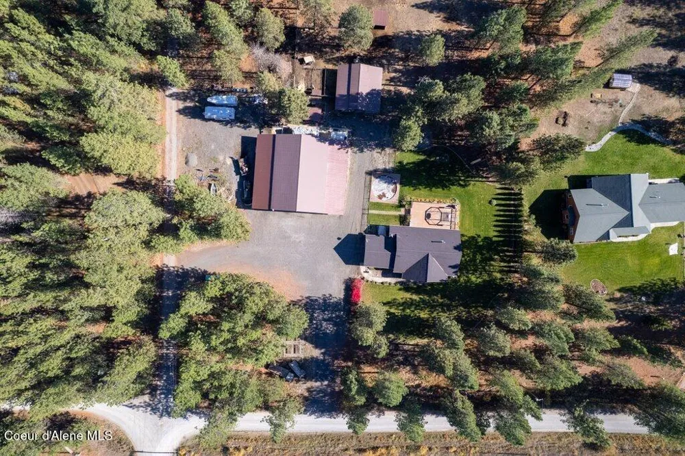 4308 E Rosemont Drive Athol, ID 83801