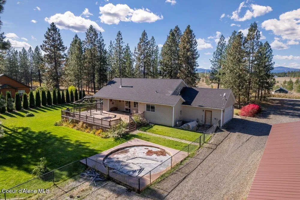 4308 E Rosemont Drive Athol, ID 83801