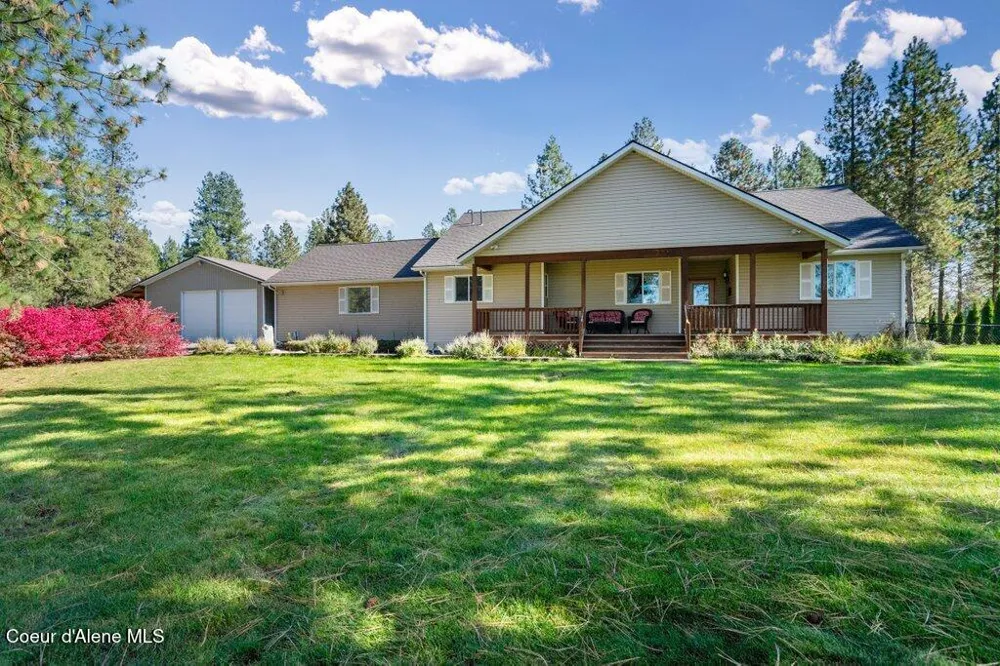 4308 E Rosemont Drive Athol, ID 83801