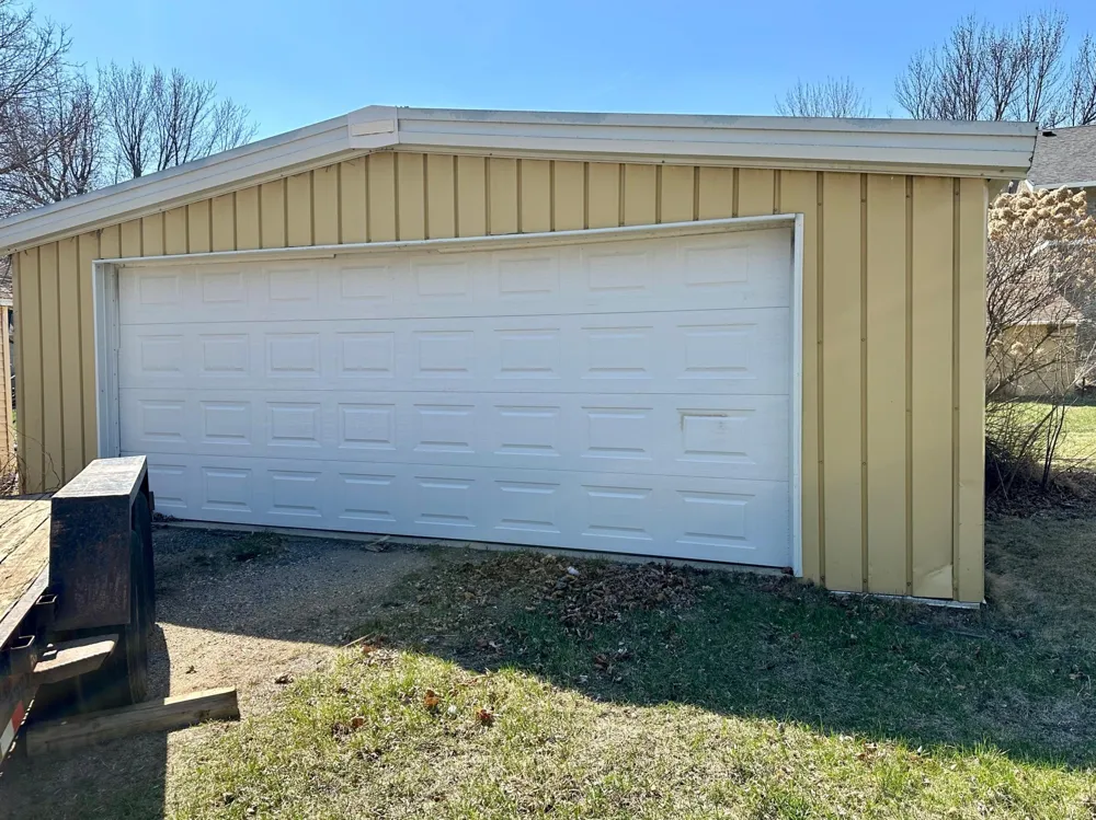 742 Freeman Avenue Luverne, MN 56156