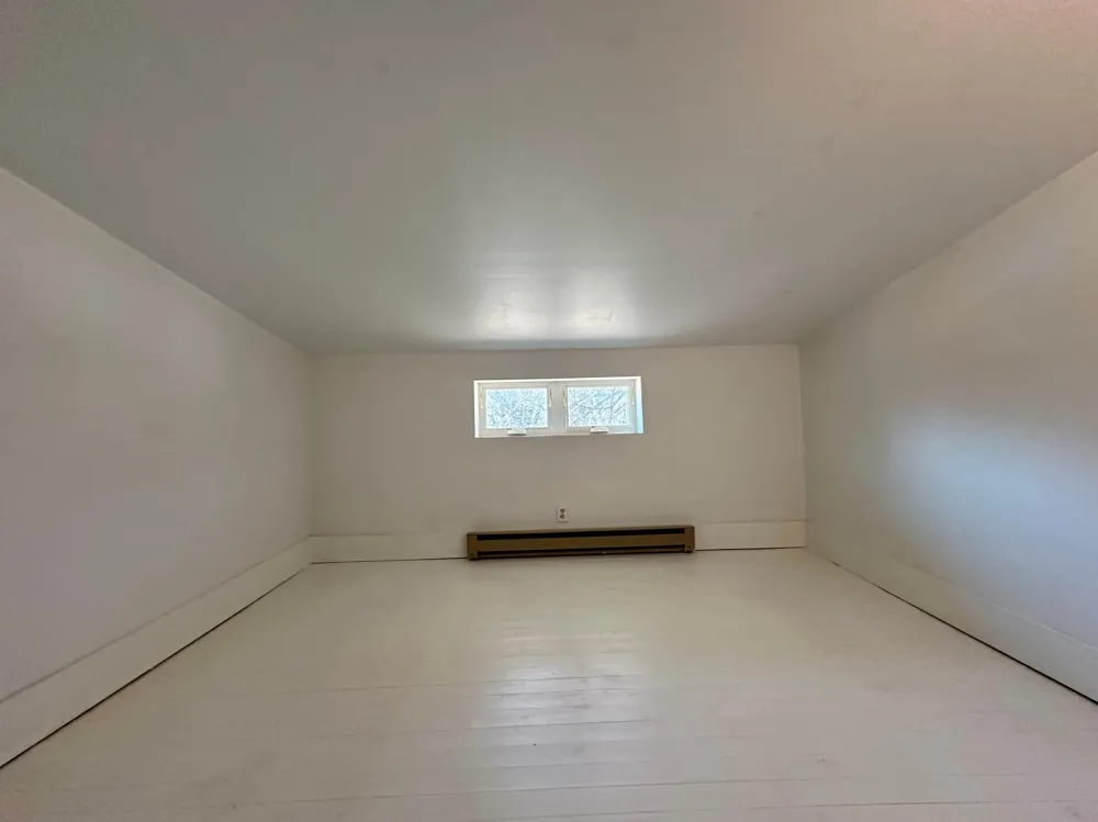 742 Freeman Avenue Luverne, MN 56156
