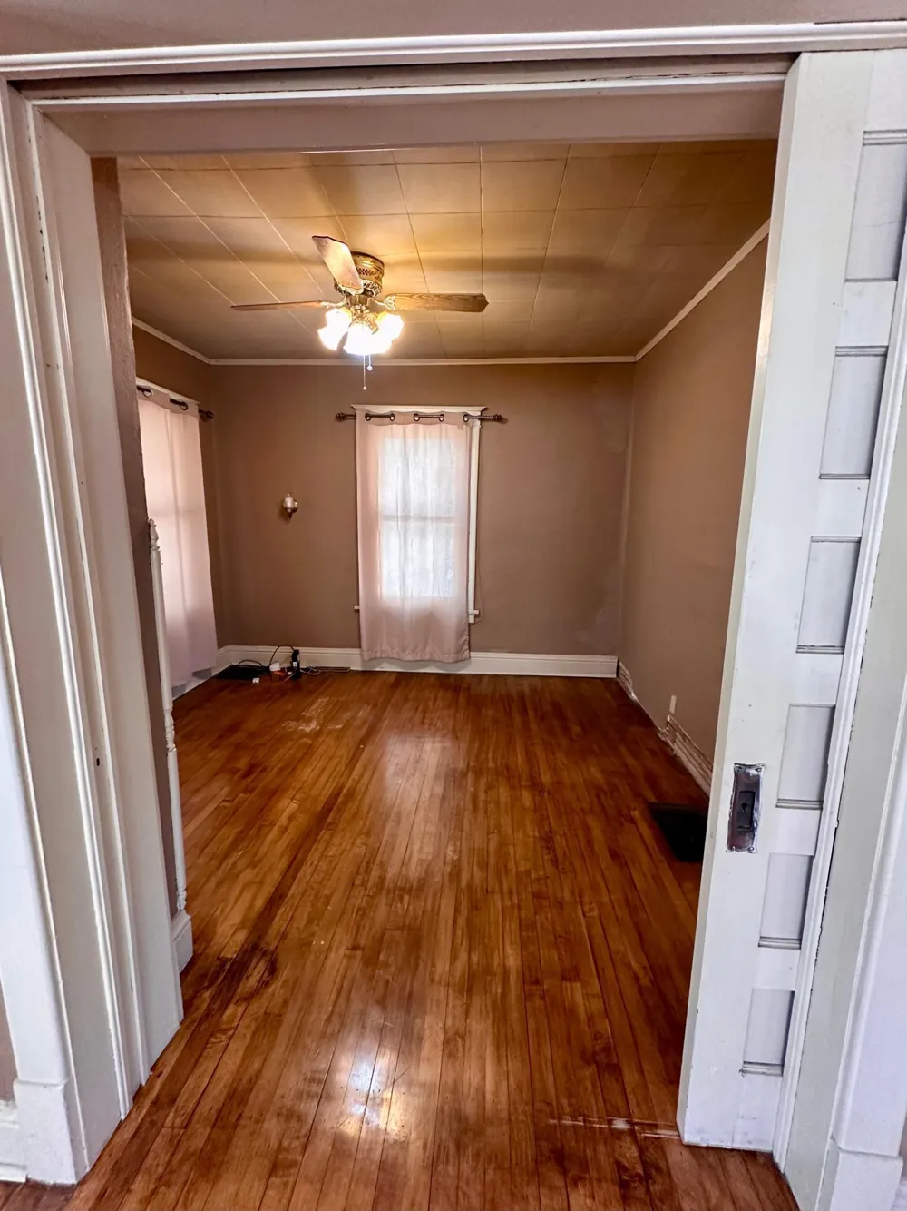 742 Freeman Avenue Luverne, MN 56156