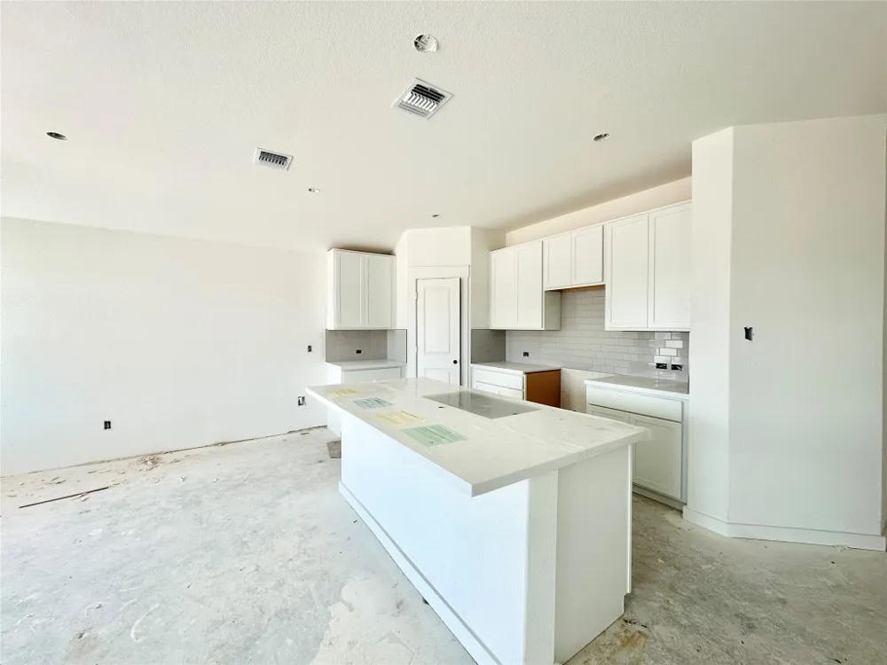 191 Oriole Street Kyle, TX 78640