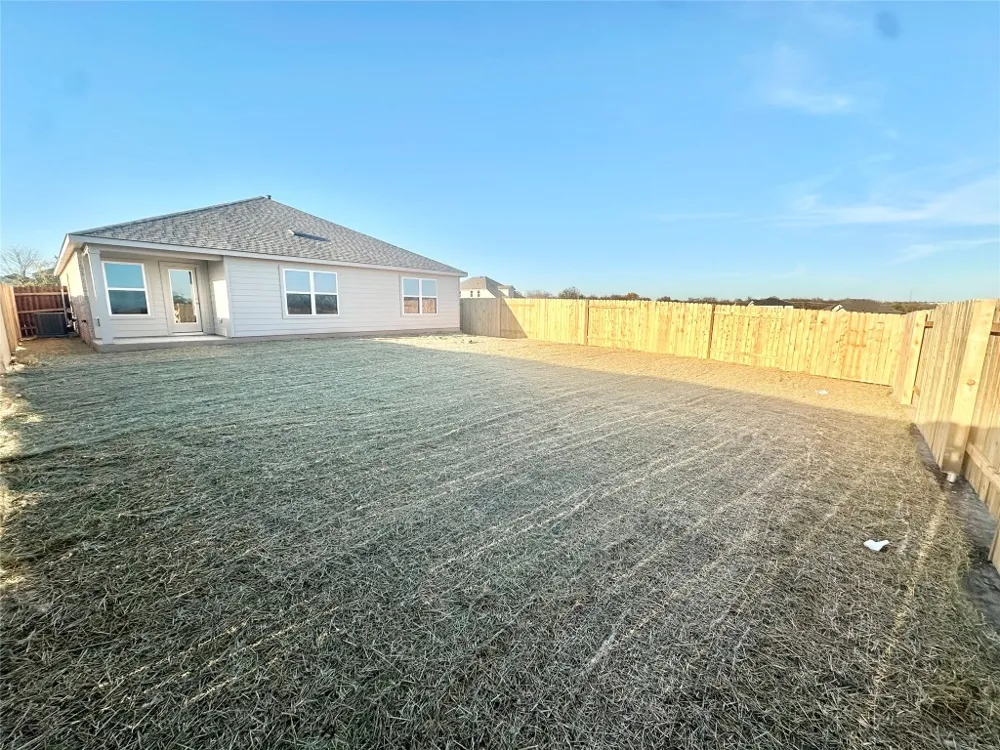191 Oriole Street Kyle, TX 78640