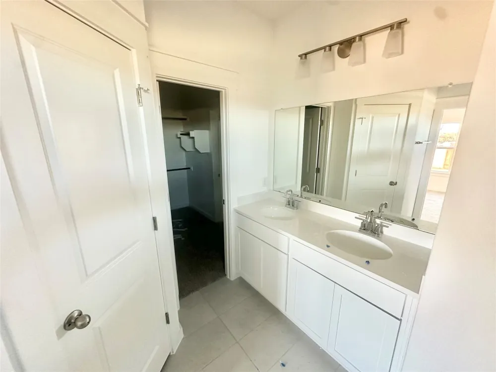 191 Oriole Street Kyle, TX 78640