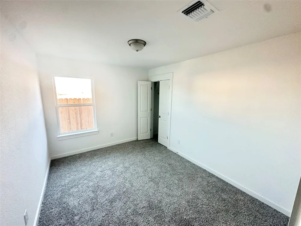 191 Oriole Street Kyle, TX 78640