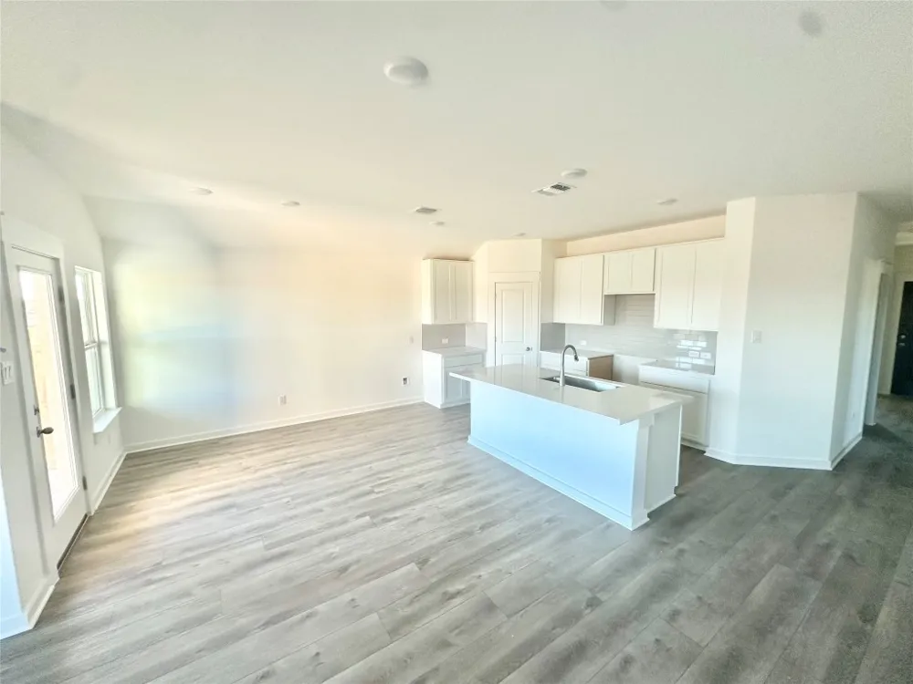 191 Oriole Street Kyle, TX 78640