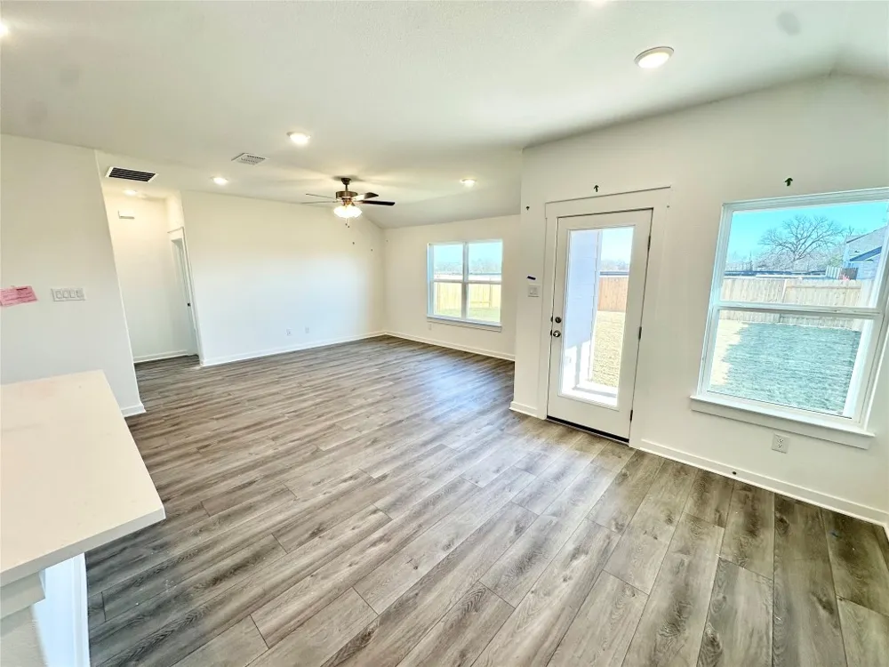 191 Oriole Street Kyle, TX 78640